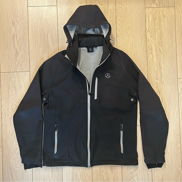 Mercedes-Benz Men's Black Hooded Softshell Jacket Performance Windproof Utility - Picture 5 of 10